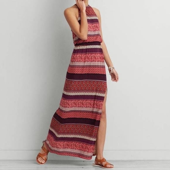 American Eagle Outfitters Dresses & Skirts - AEO soft&sexy pink stripe print maxi dress